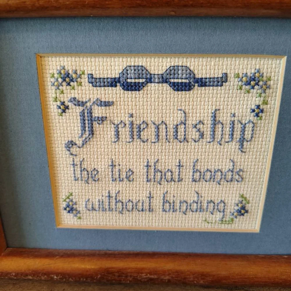 Vtg Cross Stitch Friendship Quote Framed And Matted Picture Wall Hanging Cottage